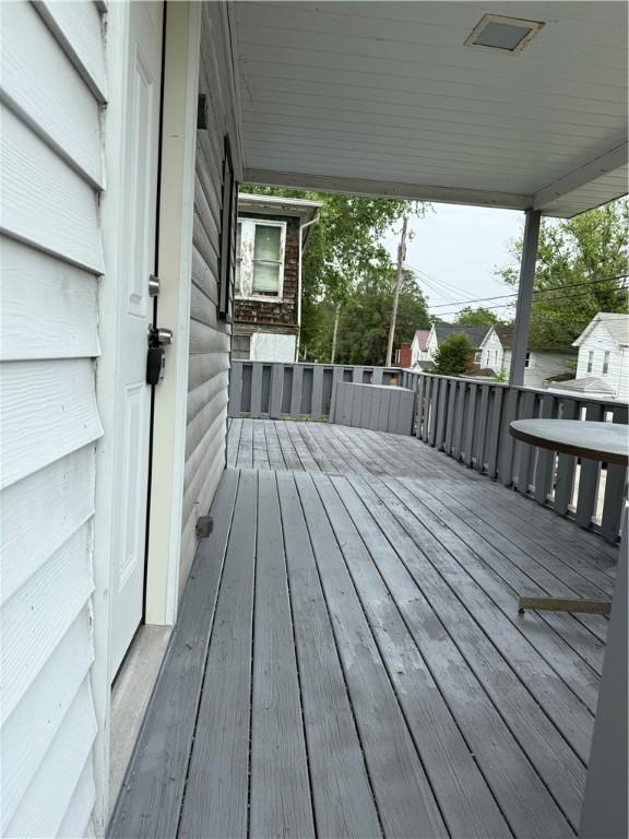 9 E Gaskill Ave, Jeannette, PA 15644 - photo 19