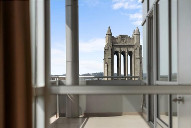 537 N Neville St Unit 6A, Shadyside, PA 15213 - view of balcony