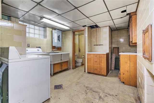 1518 Carlisle St, Natrona Hts/Harrison Twp, PA 15065 - below grade area featuring tile walls