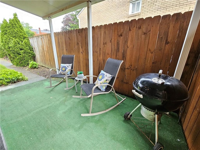 468 Lois Dr, Baldwin Boro, PA 15236 - view of patio / terrace
