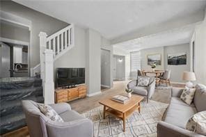 10207 Frankstown Rd, Penn Hills, PA 15235 - living room with baseboards