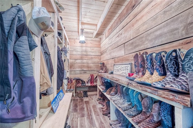 1060 Wattersonville Rd, Coolbaugh Twp, PA 16218 - walk in closet with wood finished floors and beamed ceiling