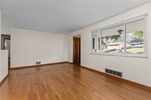 433 Wyndhurst Dr, Moon/Crescent Twp, PA 15108 - unfurnished room featuring light wood-style floors and baseboards