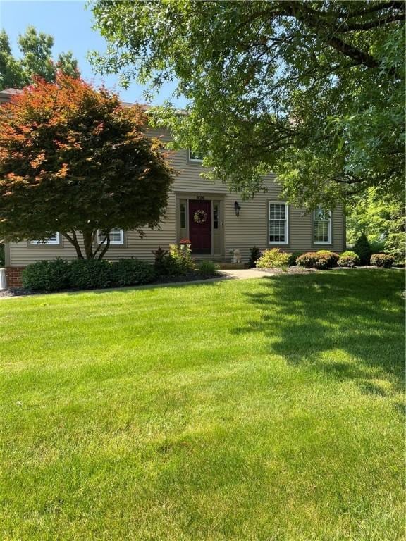 826 Hillcrest Cir, Marshall, PA 15090 - view of property hidden behind natural elements featuring a front lawn