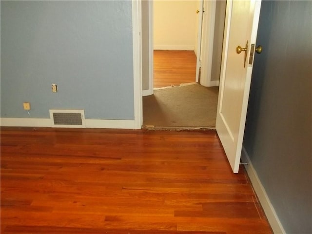 243 Byron Rd, Ross Twp, PA 15237 - spare room featuring wood finished floors and baseboards