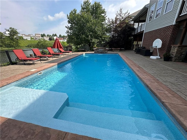 30 Trotter Ln, Findlay Twp, PA 15026 - view of swimming pool featuring a patio area