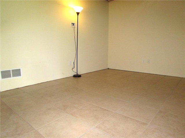 6921 Spring Valley Ln, Murrysville, PA 15632 - empty room featuring light tile patterned floors