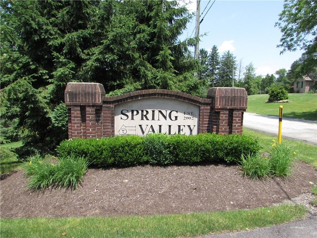 6921 Spring Valley Ln, Murrysville, PA 15632 - view of community sign