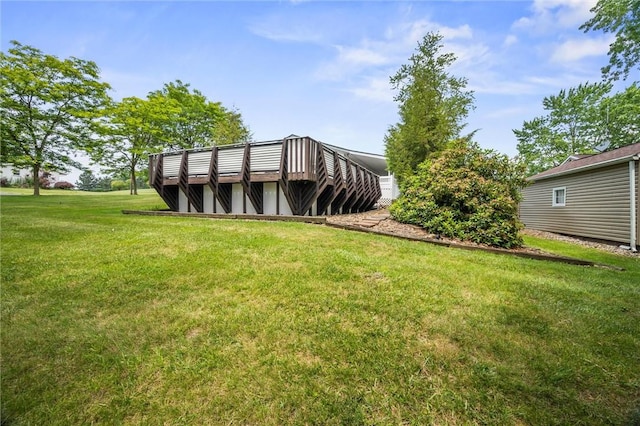 2485 Victoria Dr, Hermitage, PA 16148 - rear view of house with a lawn