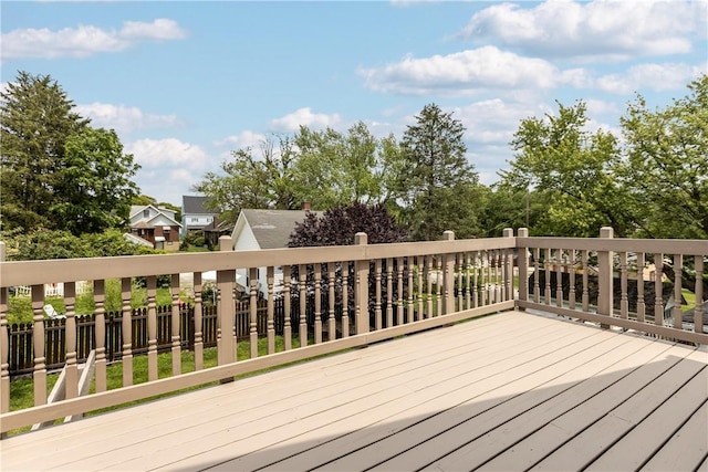710 Duncan Ave, City Of Washington, PA 15301 - view of wooden deck