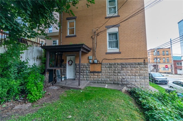 502 3rd St, Pitcairn, PA 15140 - property entrance with brick siding