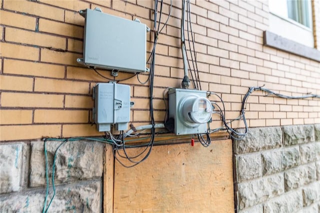502 3rd St, Pitcairn, PA 15140 - exterior view of brick siding and electric meter