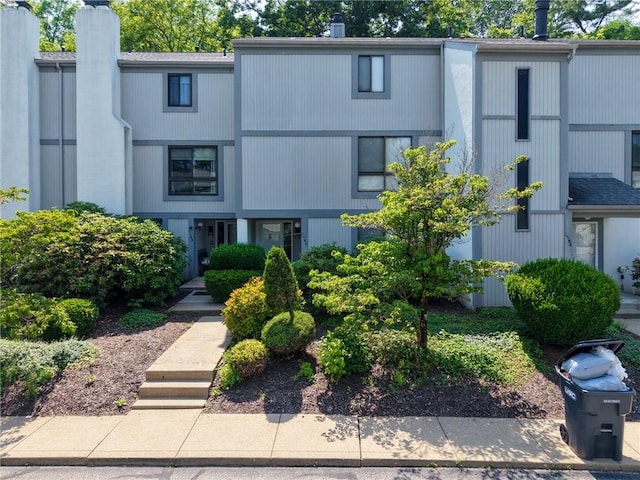 1586 Pinehurst Dr, Saint Clair, PA 15241 - photo 1