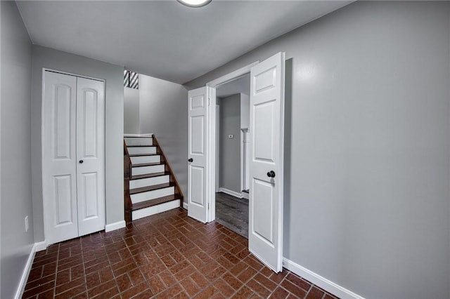 1586 Pinehurst Dr, Saint Clair, PA 15241 - photo 2