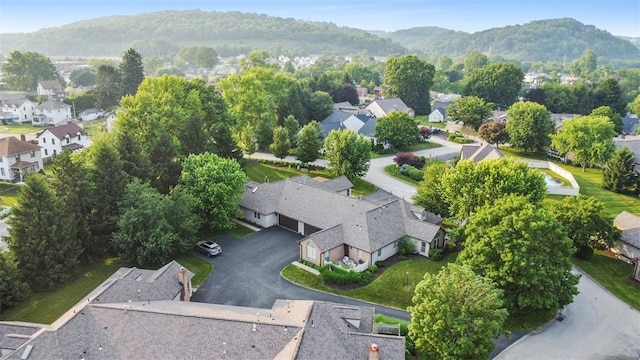103 Cambridge Ct, Springdale Twp, PA 15049 - aerial perspective of suburban area with mountains