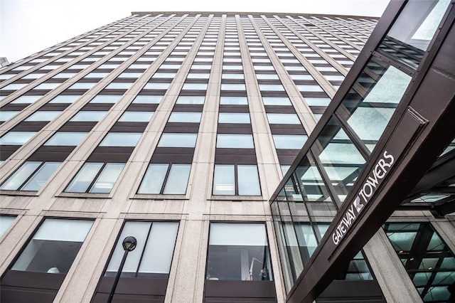 320 Fort Duquesne Blvd Unit 26N, Downtown Pgh, PA 15222 - view of building exterior