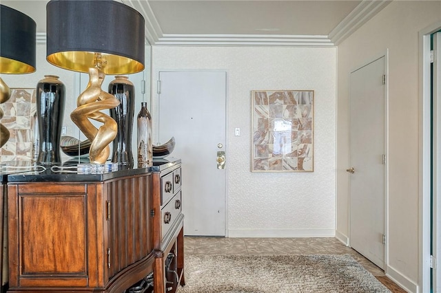 320 Fort Duquesne Blvd Unit 26N, Downtown Pgh, PA 15222 - bar featuring ornamental molding