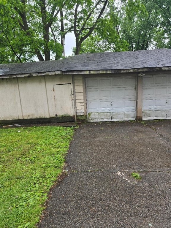 615 Morgantown Rd, South Union Twp, PA 15401 - view of garage
