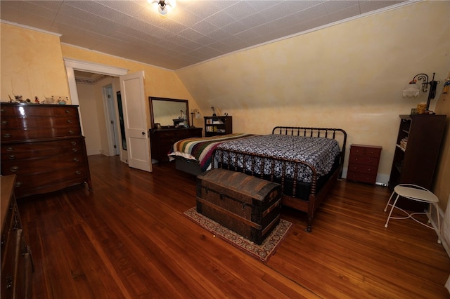 200 School St, Green Tree, PA 15220 - bedroom featuring wood finished floors