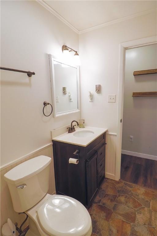 248 Laddie Dr, Canton Twp, PA 15301 - bathroom featuring vanity, crown molding, and wainscoting