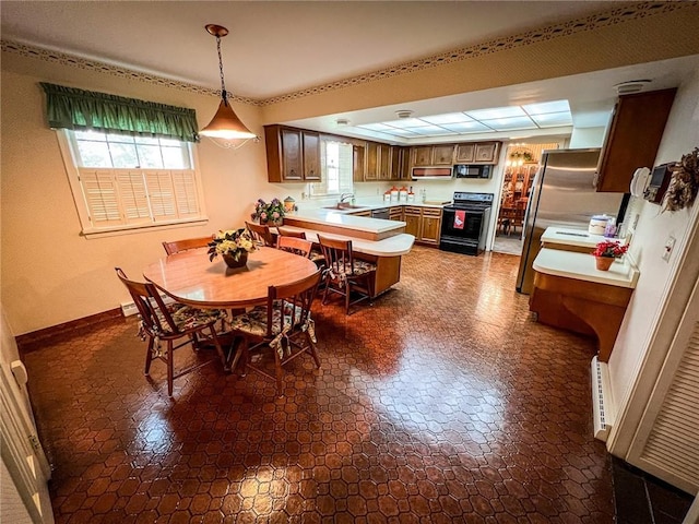 123 W Muntz Ave, Twp Of But Se, PA 16001 - dining room featuring healthy amount of natural light