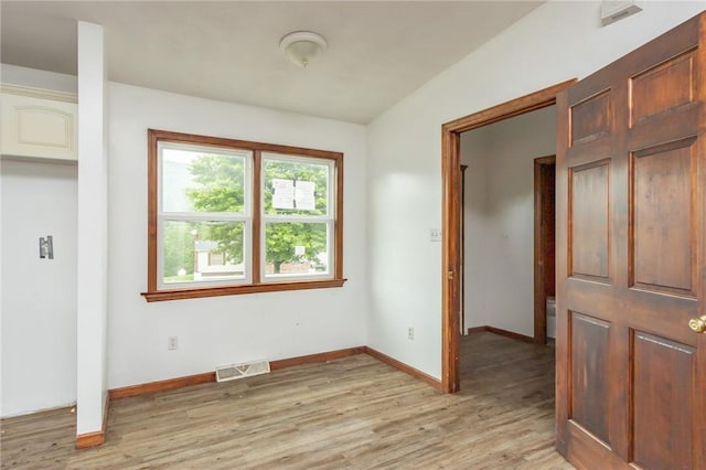 400 Moween Rd, Loyalhanna, PA 15681 - spare room with light wood-style flooring and baseboards