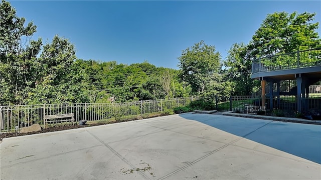 3011 Meyeridge Rd, Shaler, PA 15209 - view of patio