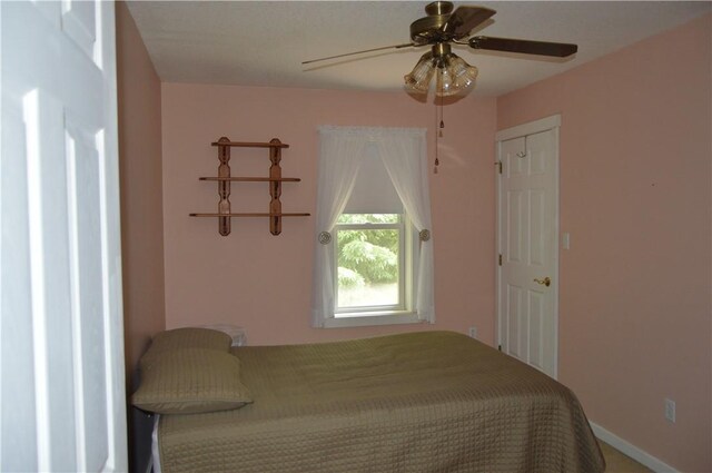 3244 Maple Ln, Jamestown Cra, PA 16134 - bedroom featuring a ceiling fan