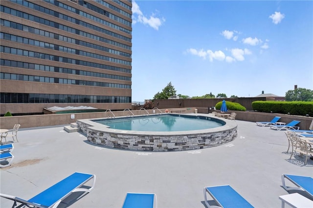 1 Trimont Ln Unit 620B, Mt Washington, PA 15211 - community pool featuring a patio area