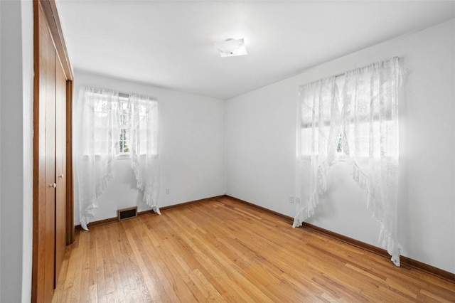 4032 Sardis Rd, Murrysville, PA 15668 - empty room with light wood-type flooring and baseboards