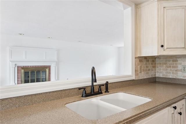 616 Edwards, Derry Twp, PA 15650 - kitchen view of a fireplace and decorative backsplash
