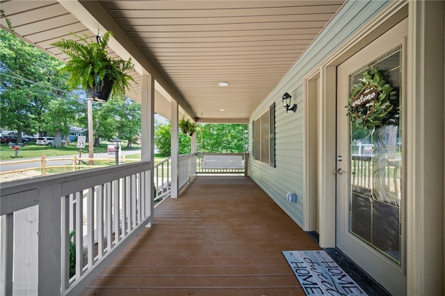 736 Shenango Stop Rd, Shenango Twp Law, PA 16101 - view of porch