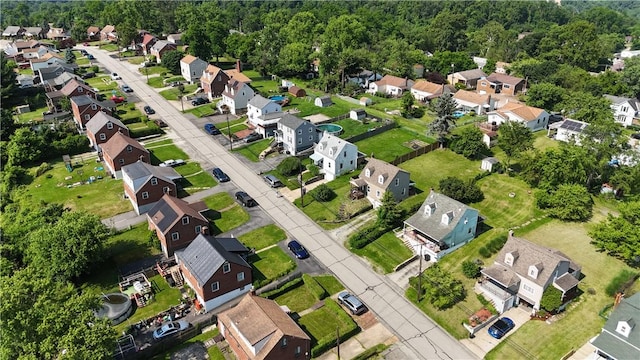 511 Oakhurst Ave N, Versailles, PA 15137 - aerial view of property and surrounding area with nearby suburban area