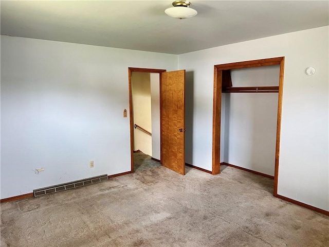 131 Monica Dr, Hempfield Twp Wml, PA 15601 - unfurnished bedroom featuring carpet and a closet