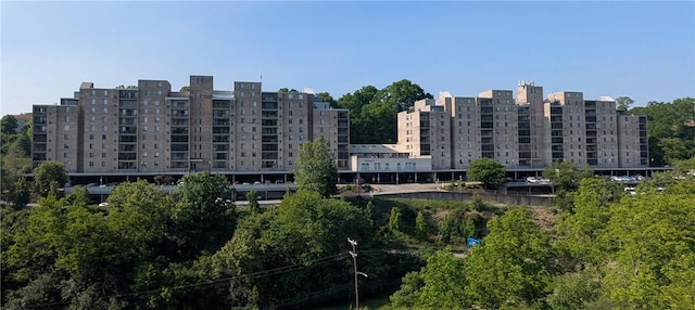 2120 Greentree Rd Unit 309E, Pittsburgh, PA 15220 - view of property with a view of city