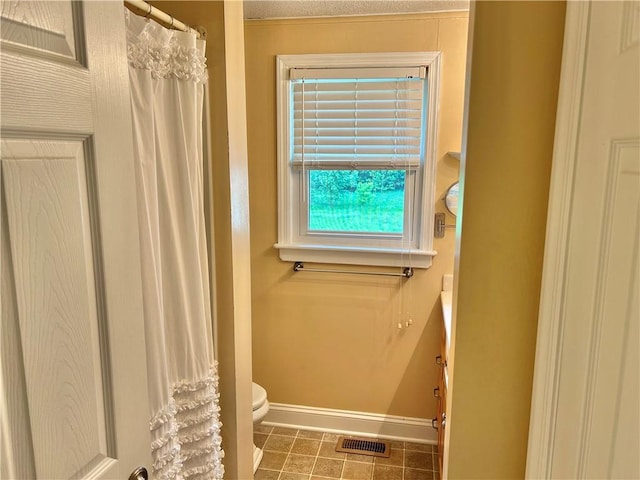 71 Armstrong Dr, Canton Twp, PA 15301 - bathroom featuring baseboards and a shower with curtain