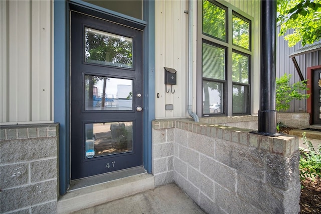 47 S 16th St, South Side, PA 15203 - entrance to property featuring covered porch