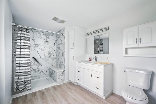 816 Wheatland Rd, Shenango Twp Mer, PA 16159 - bathroom with vanity, a marble finish shower, and wood finished floors