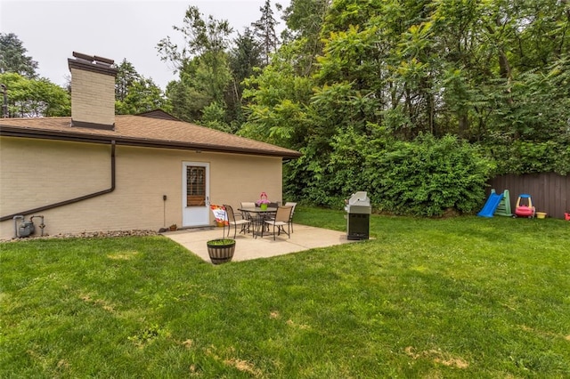 534 Ehman Ave, Baden, PA 15005 - view of grassy yard featuring a patio