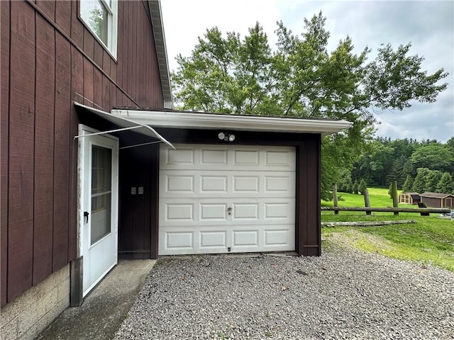11637 State Route 85, Rayburn Twp, PA 16201 - garage featuring gravel driveway