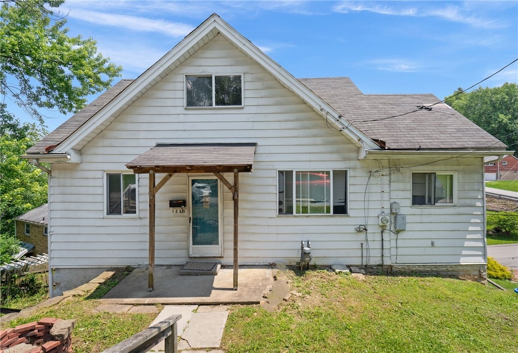 1235 Prospect Ave, Castle Shannon, PA 15234 - photo 1