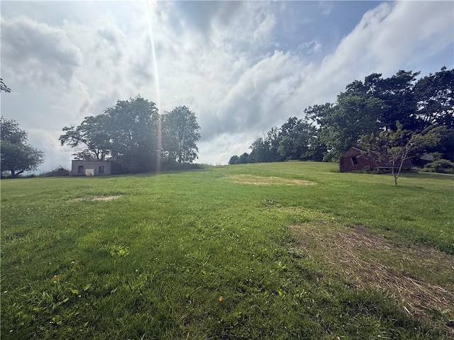 4352 Ellwood Rd, Wayne Twp Law, PA 16101 - view of green lawn with a view of countryside