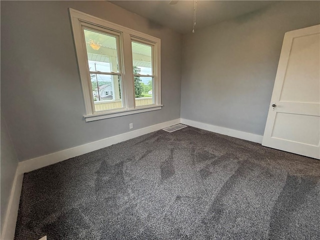 4352 Ellwood Rd, Wayne Twp Law, PA 16101 - carpeted empty room with baseboards