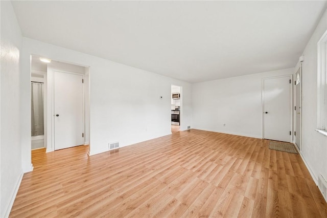 4154 Steiger St, Castle Shannon, PA 15234 - spare room with light wood-type flooring