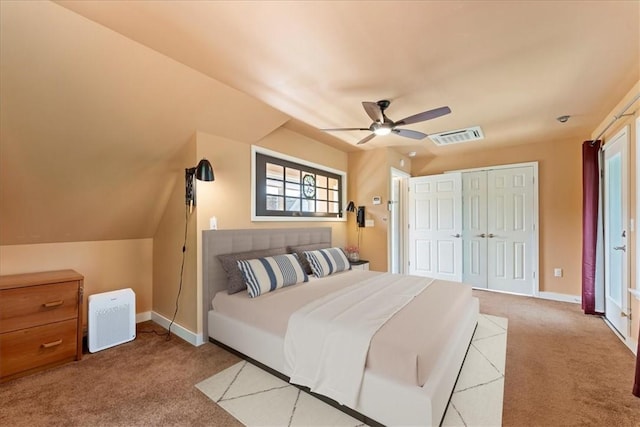 548 Penn St, Verona, PA 15147 - bedroom with carpet floors, a closet, and ceiling fan