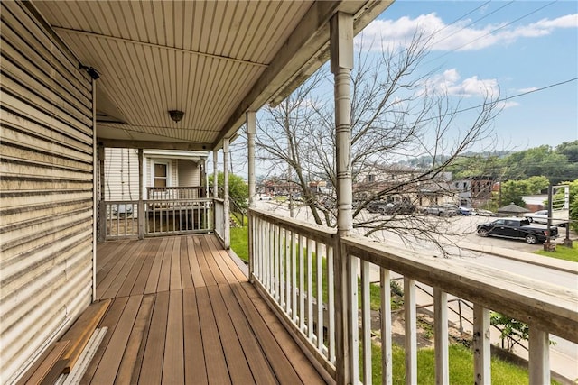 330 Jefferson Ave, City Of Washington, PA 15301 - view of wooden terrace