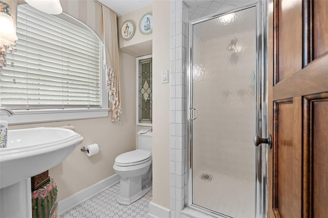 1909 Highgate Rd, Upper St Clair, PA 15241 - full bath with baseboards and a stall shower