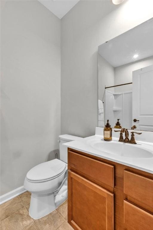 620 Amarth Ln, Cranberry Twp, PA 16066 - bathroom featuring vanity and toilet