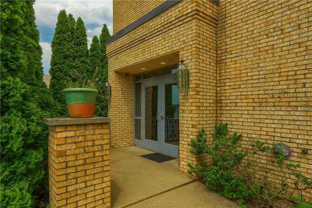1105 Grandview Ave Unit 1A, Mt Washington, PA 15211 - entrance to property with french doors and brick siding