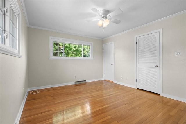 95 Karen Dr, Buffalo Twp Wsh, PA 15301 - unfurnished bedroom with light wood-type flooring, ornamental molding, and ceiling fan